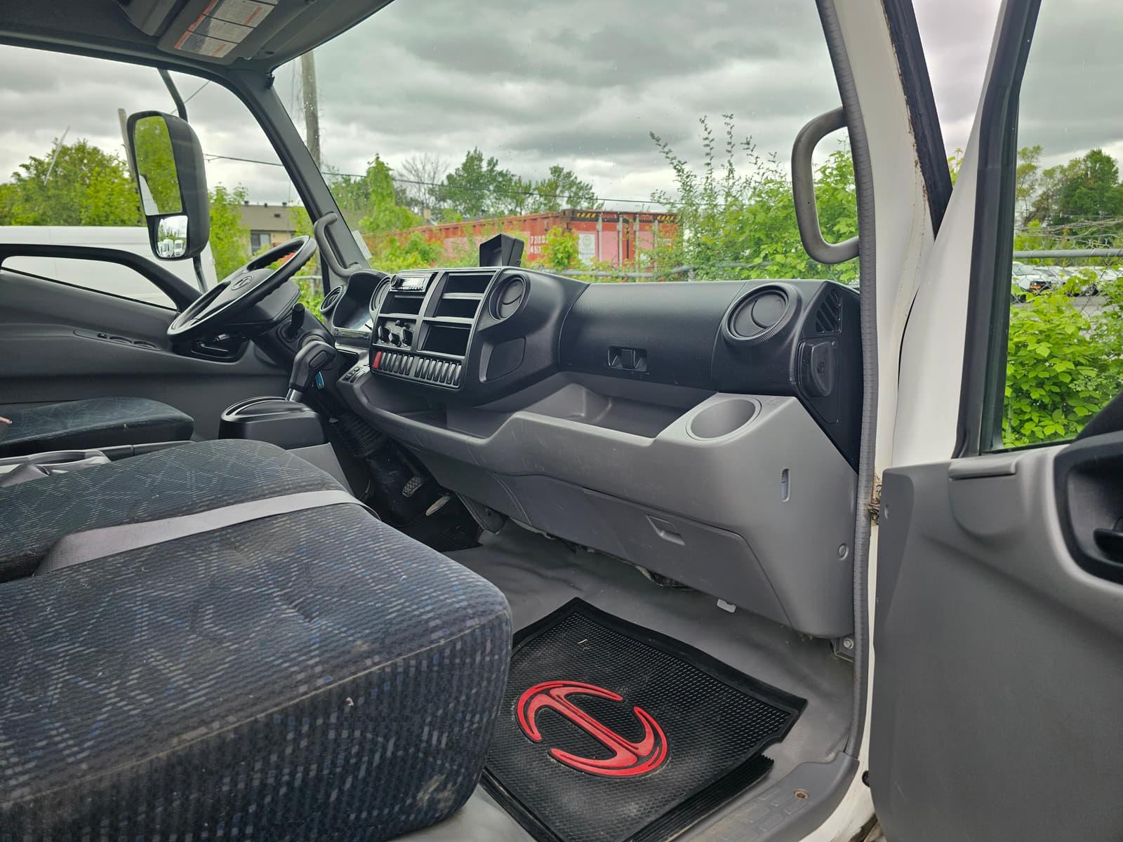 Hino 155 2020 - Image 14