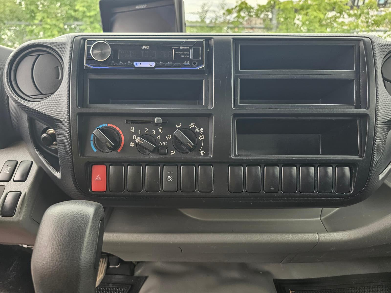 Hino 155 2020 - Image 19