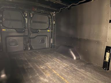 Ford Transit Cargo Van 2023 - Thumbnail 14