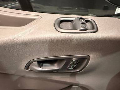 Ford Transit Cargo Van 2023 - Thumbnail 23