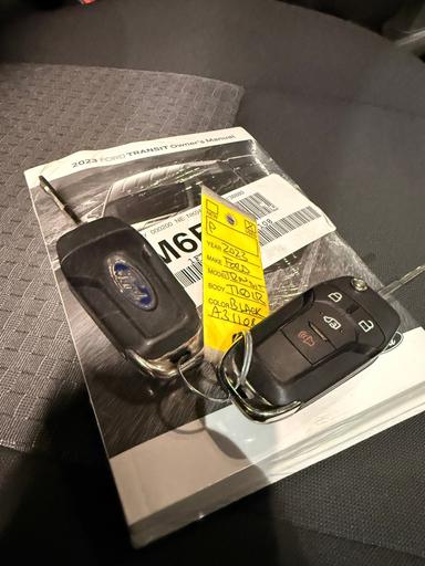 Ford Transit Cargo Van 2023 - Thumbnail 30