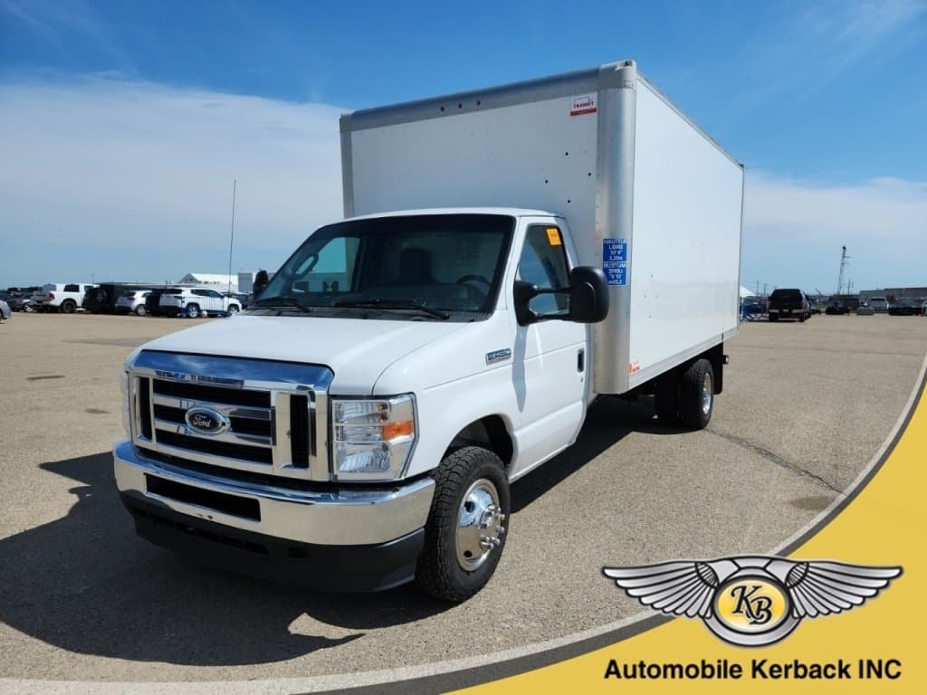 Ford E-Series Cutaway 2021 - Image 1