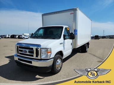 Ford E-Series Cutaway 2021 - Thumbnail 1