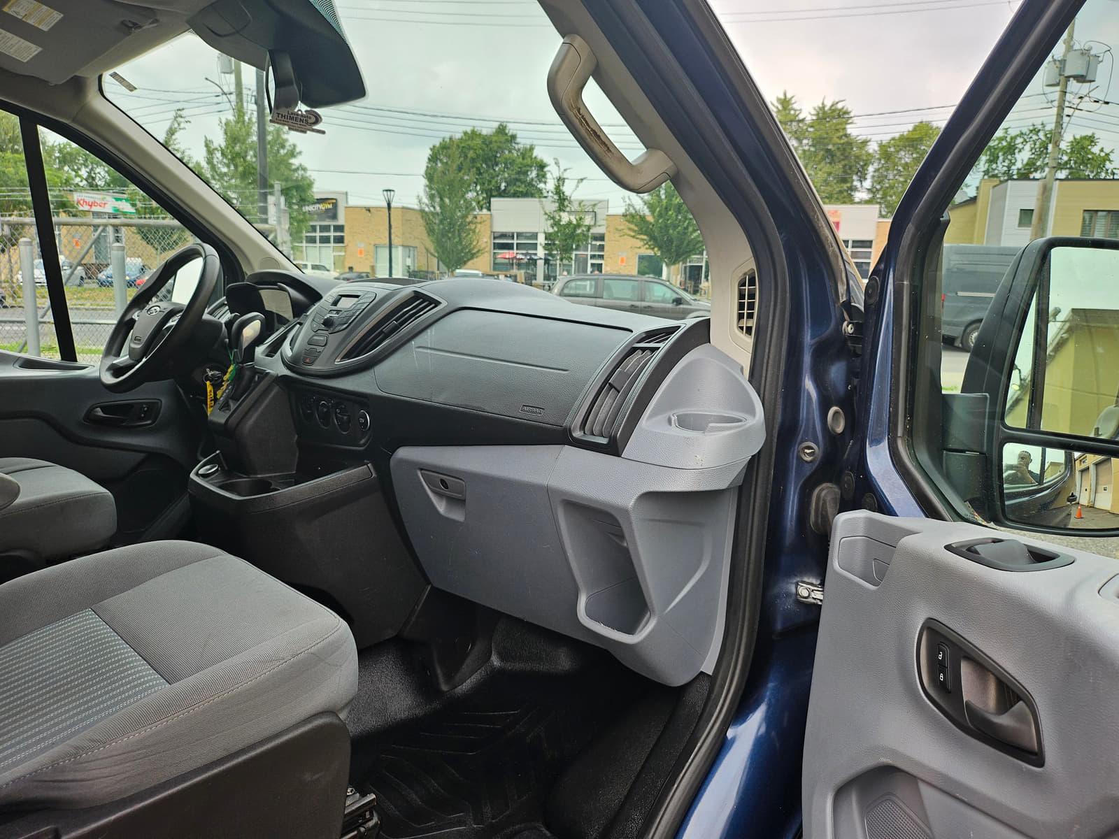 Ford Transit Cargo Van 2018 - Image 13