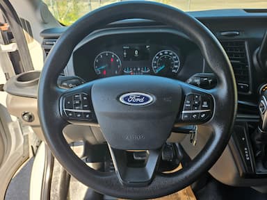 Ford Transit Cargo Van 2024 - Thumbnail 16