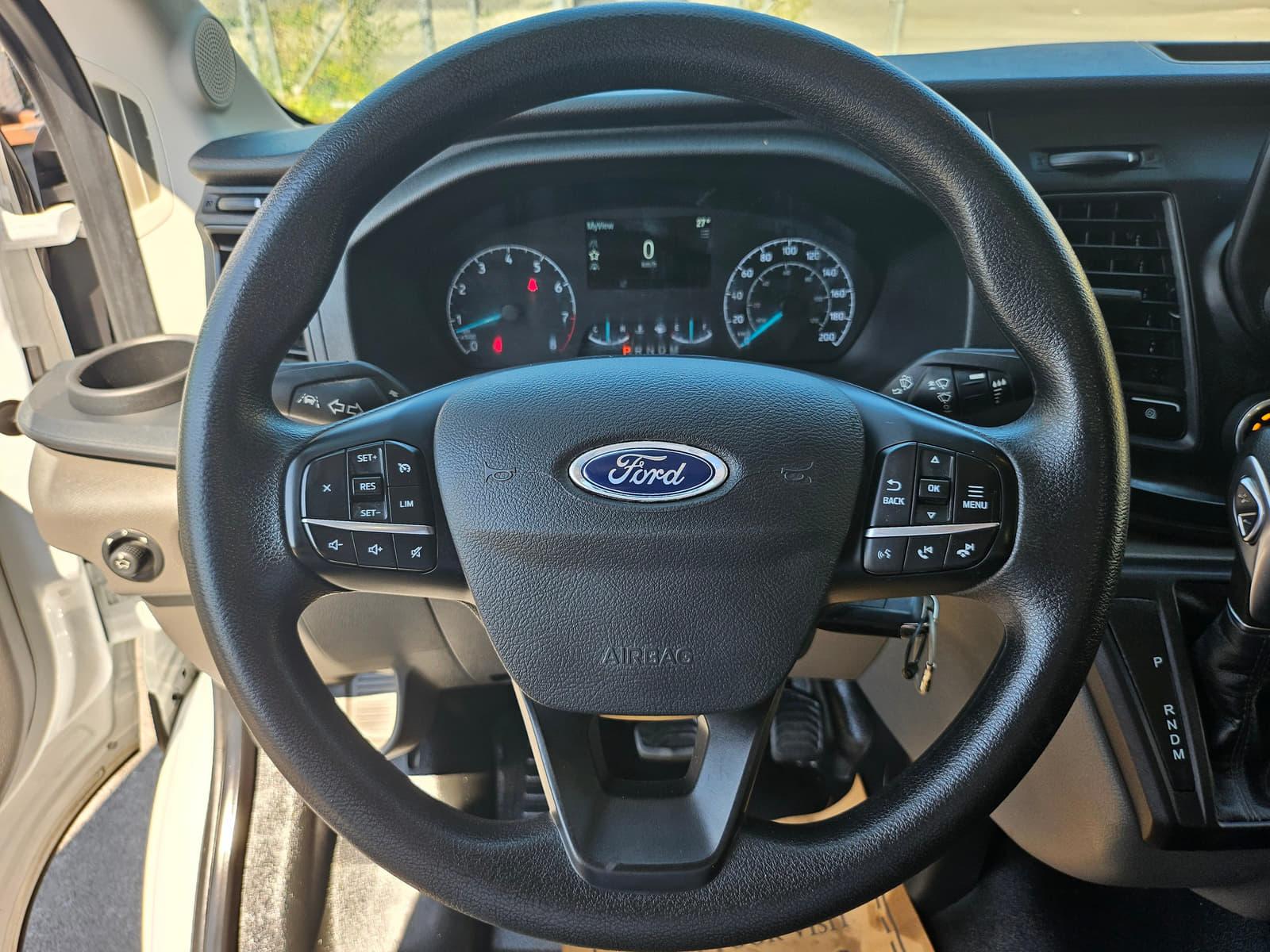 Ford Transit Cargo Van 2024 - Image 16