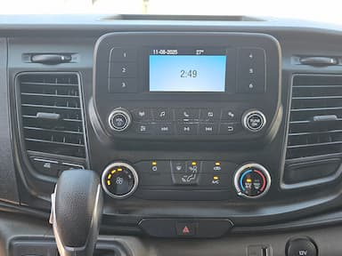 Ford Transit Cargo Van 2024 - Thumbnail 21