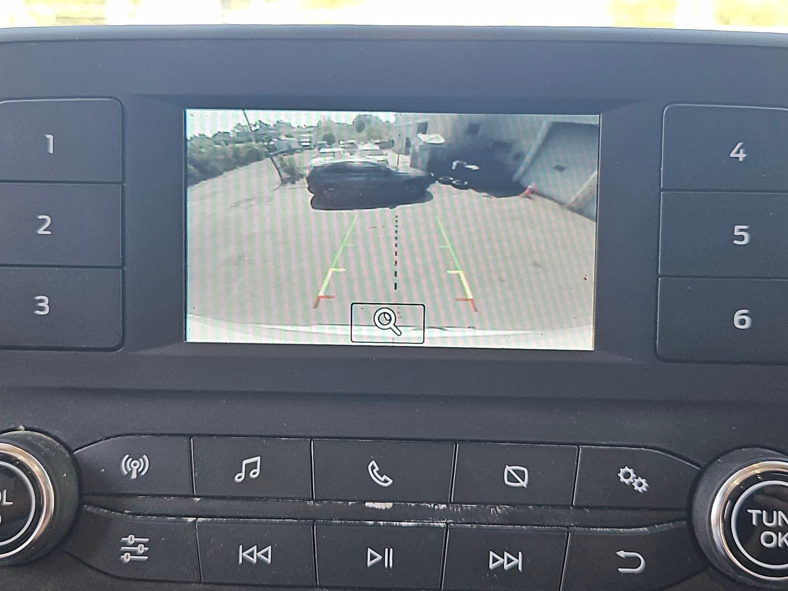 Ford Transit Cargo Van 2024 - Image 27