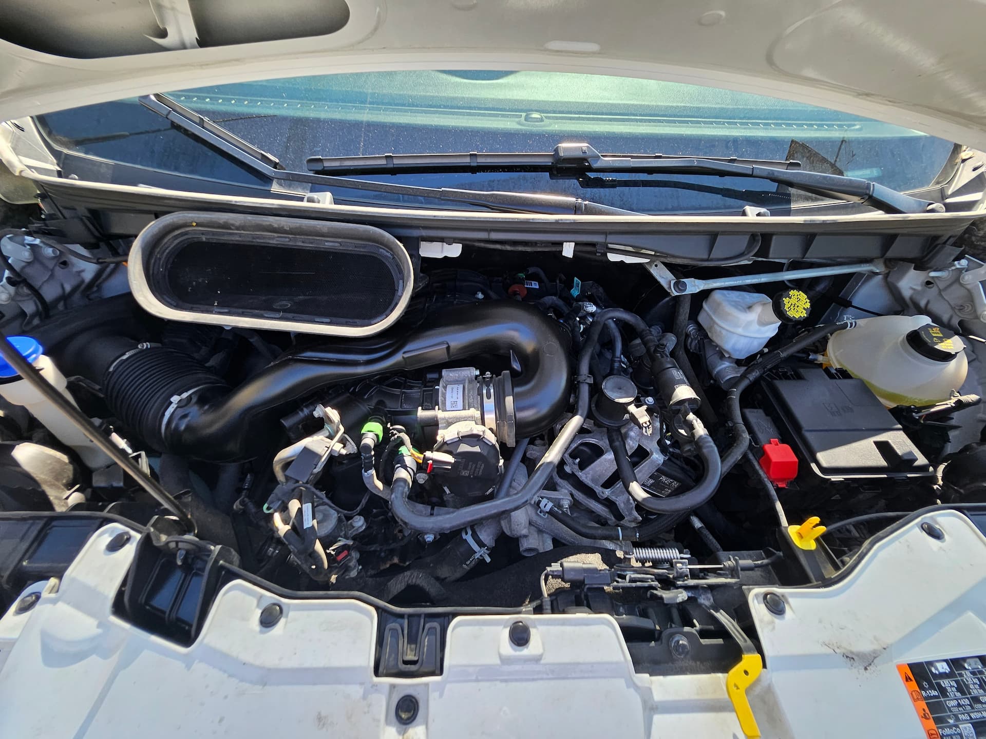 Ford Transit Cargo Van 2024 - Image 29