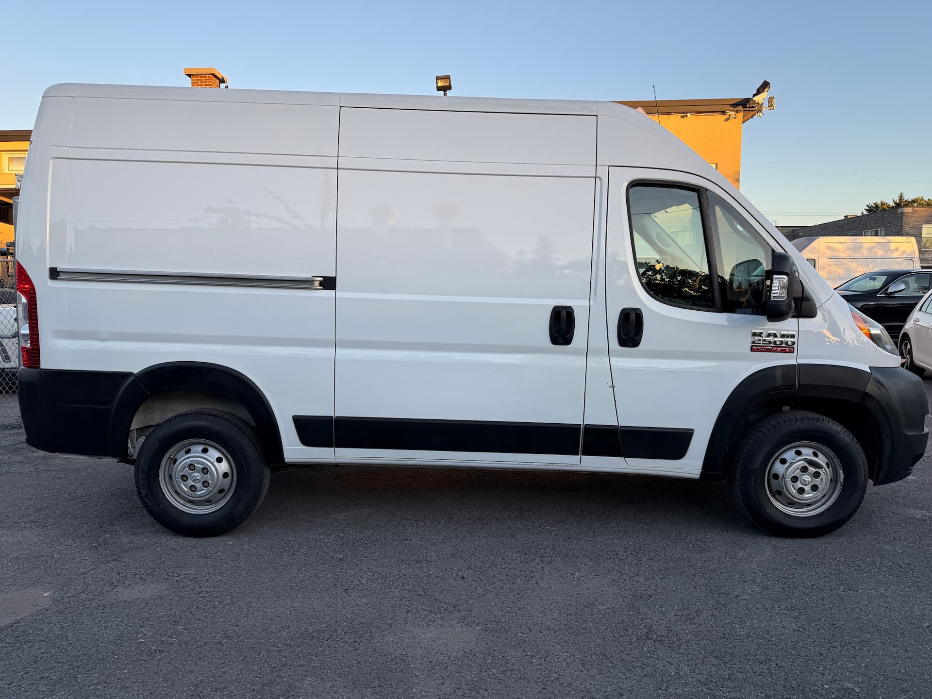 Ram ProMaster Cargo Van 2019 - Image 8