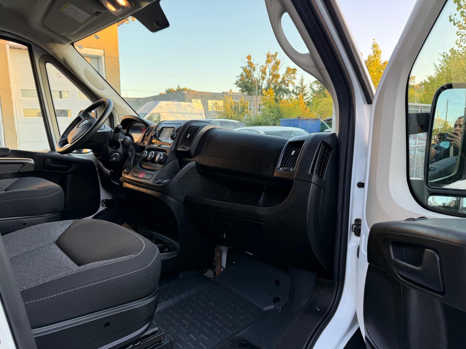 Ram ProMaster Cargo Van 2019 - Image 15