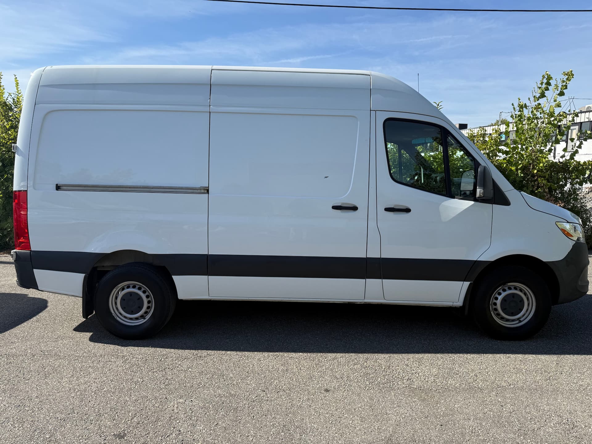 Mercedes-Benz Sprinter Cargo Van 2020 - Image 6