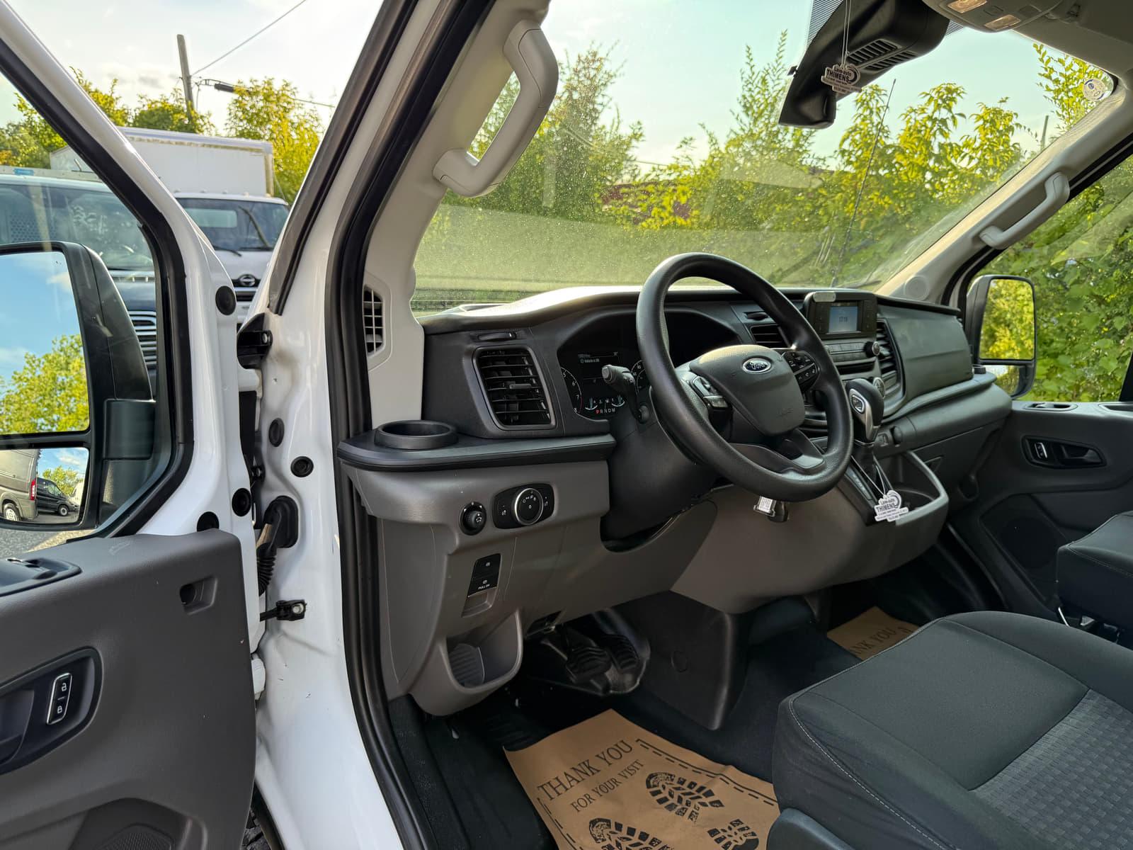 Ford Transit Cargo Van 2023 - Image 11