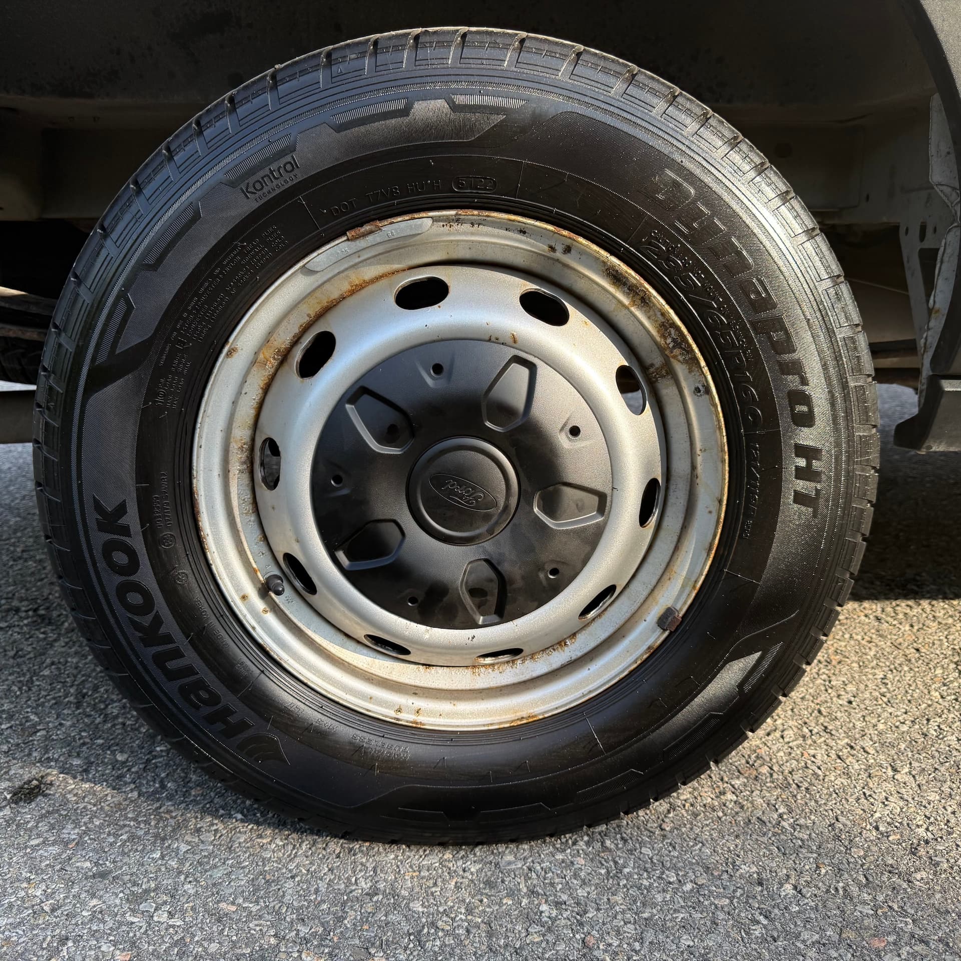 Ford Transit Cargo Van 2020 - Image 9