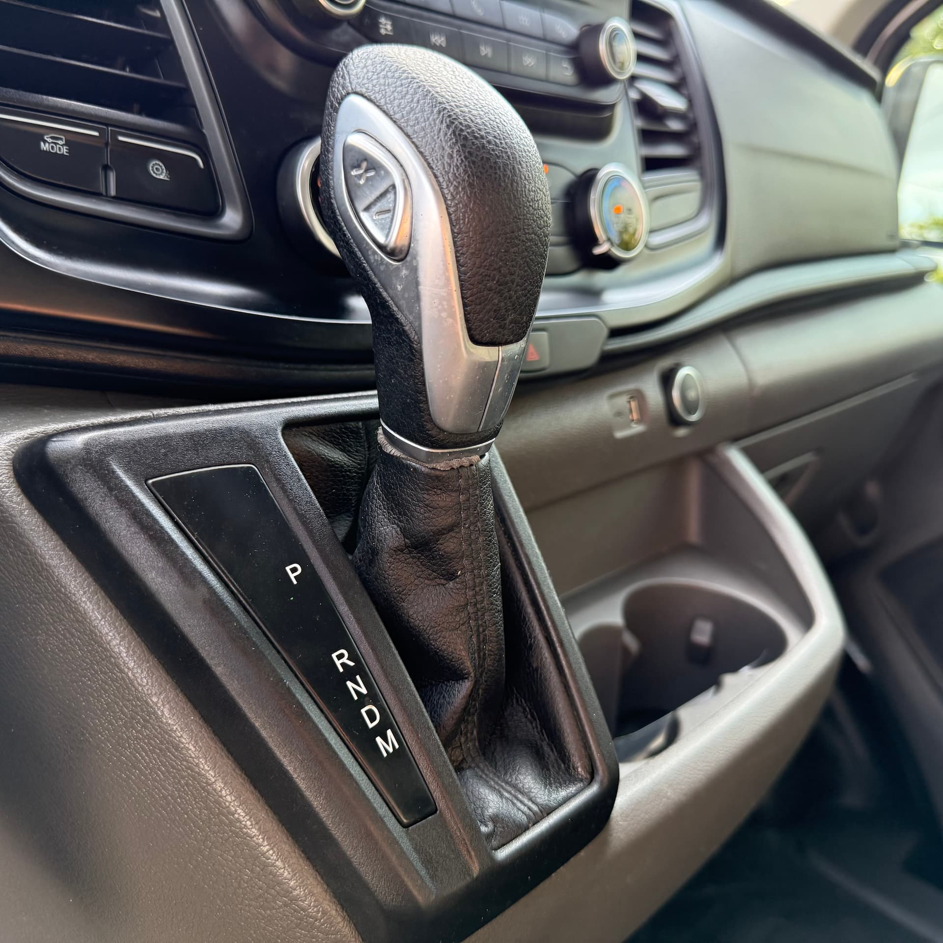 Ford Transit Cargo Van 2020 - Image 24