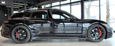 Porsche Taycan 2024 - Thumbnail 6