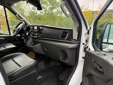 Ford Transit Cargo Van 2022 - Thumbnail 12