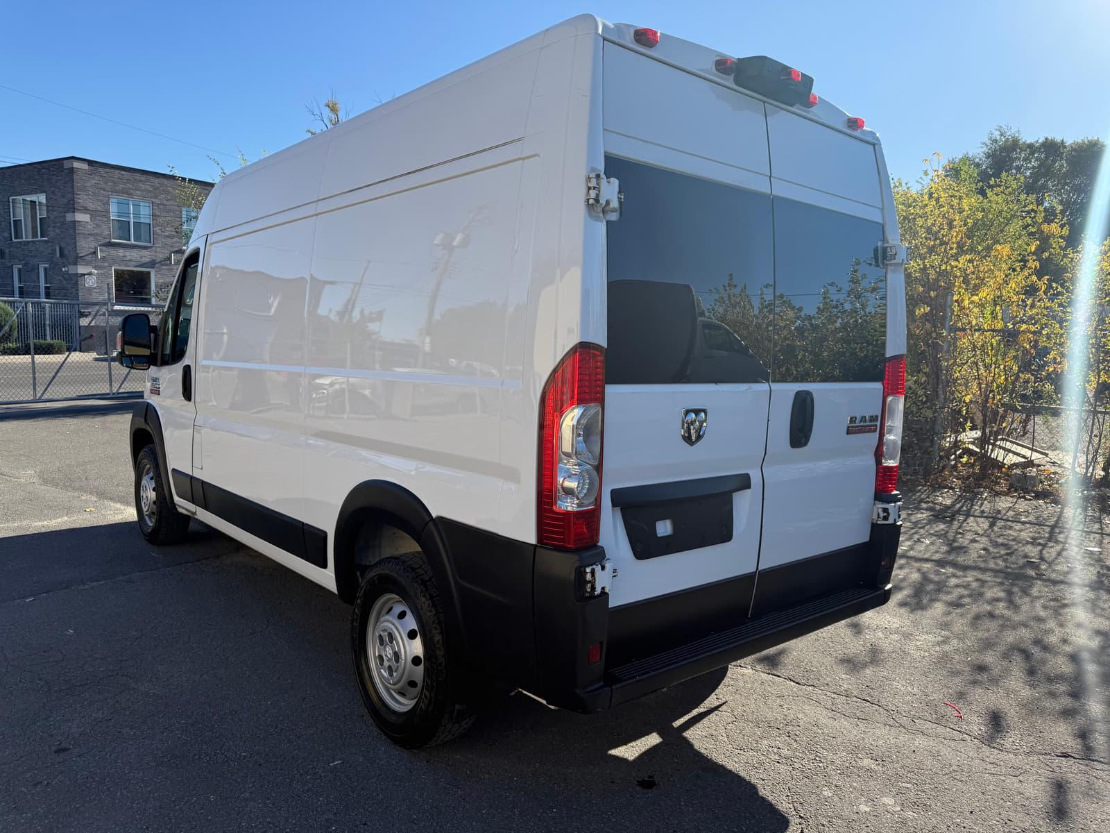Ram ProMaster Cargo Van 2019 - Image 3
