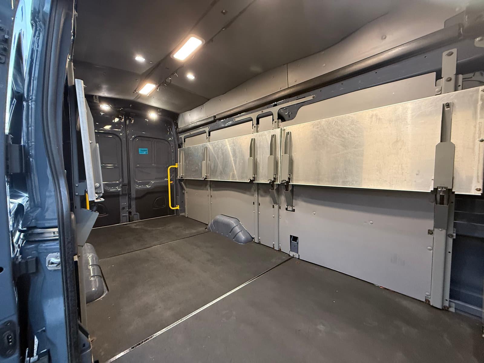 Ford Transit Cargo Van 2021 - Image 15