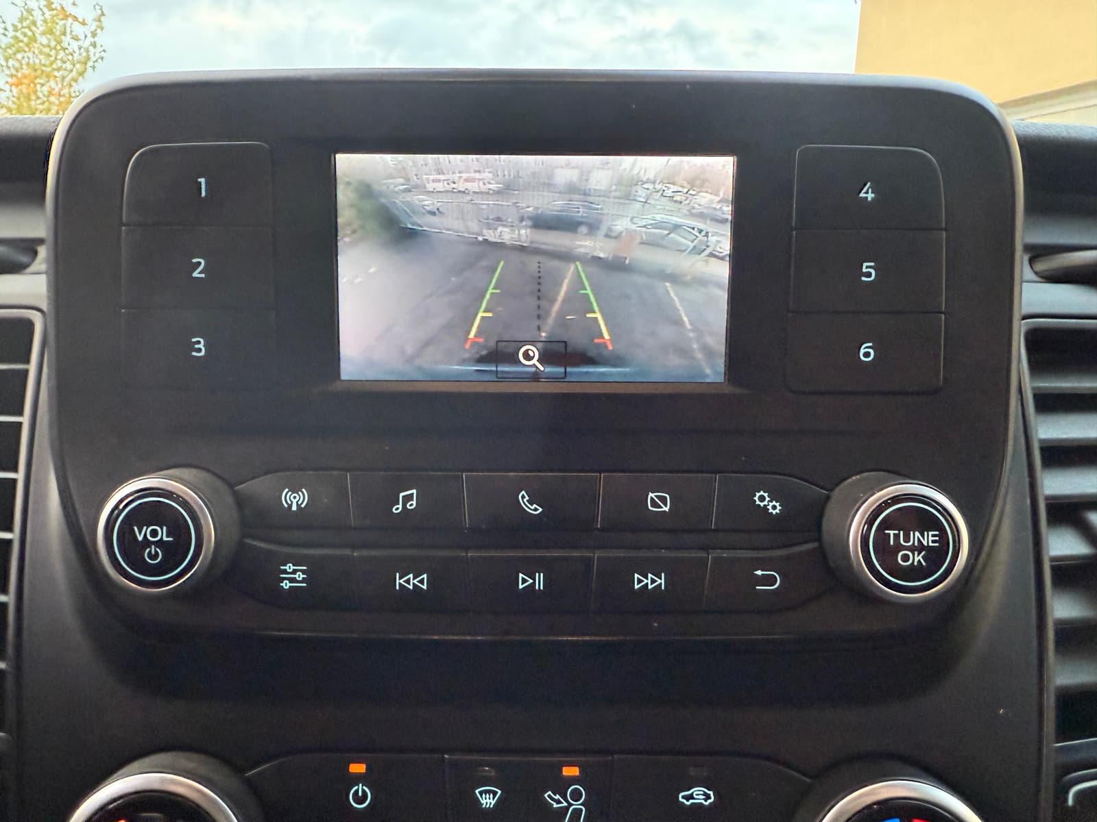 Ford Transit Cargo Van 2021 - Image 23