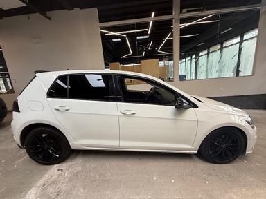 Volkswagen Golf 2019 - Thumbnail 6