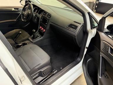 Volkswagen Golf 2019 - Thumbnail 15