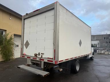 Chevrolet Express G3500 2018 - Thumbnail 5