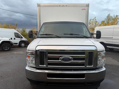 Ford E-Series Cutaway 2022 - Thumbnail 8