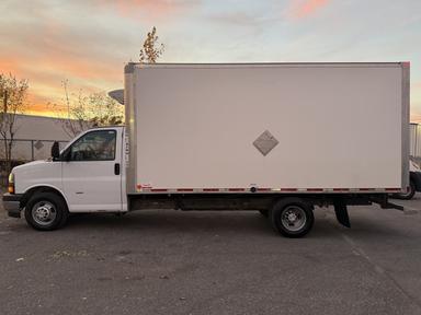 Chevrolet Express Cutaway 2019 - Thumbnail 2