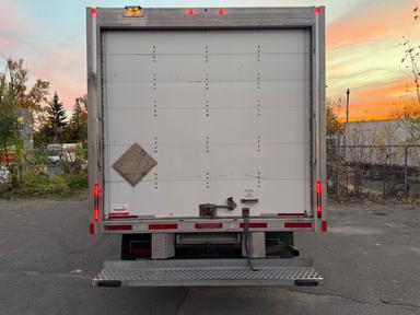 Chevrolet Express Cutaway 2019 - Thumbnail 4