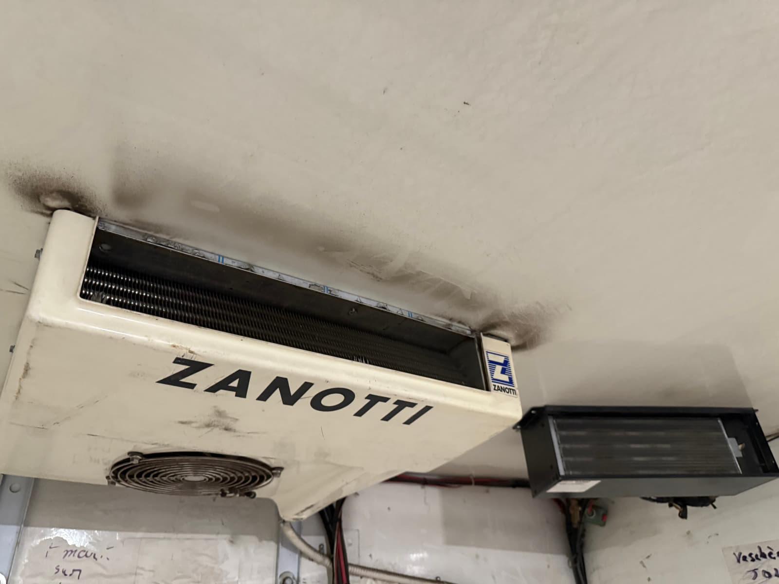 Chevrolet Express Cutaway 2019 - Image 15