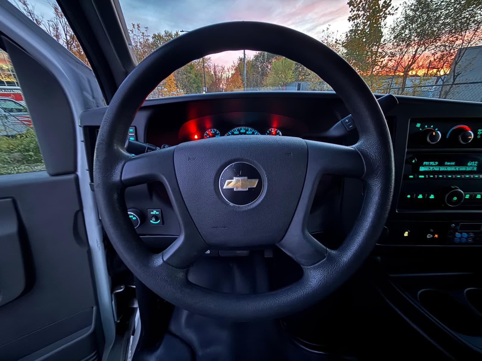 Chevrolet Express Cutaway 2019 - Image 18