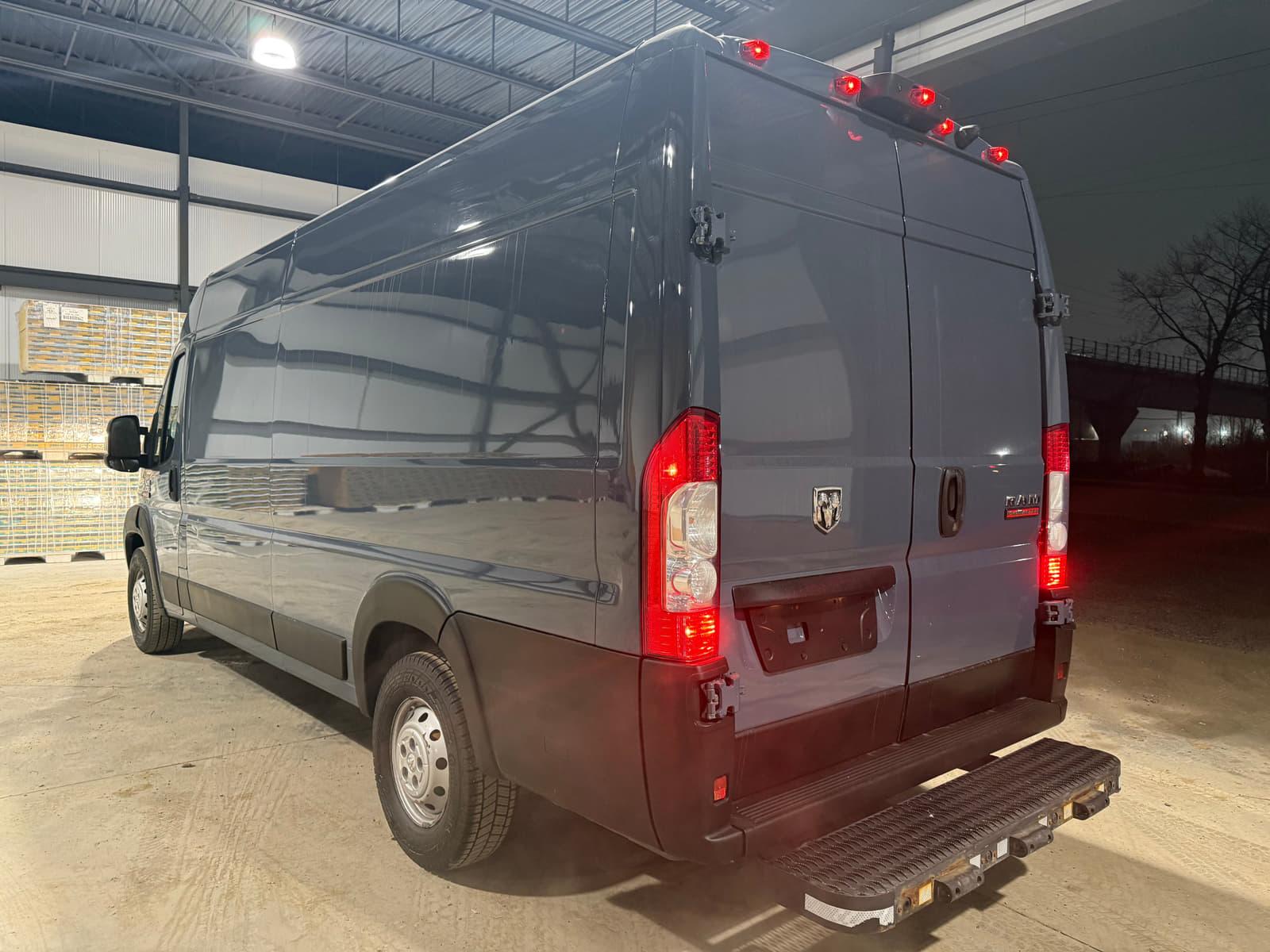 Ram ProMaster Cargo Van 2021 - Image 3