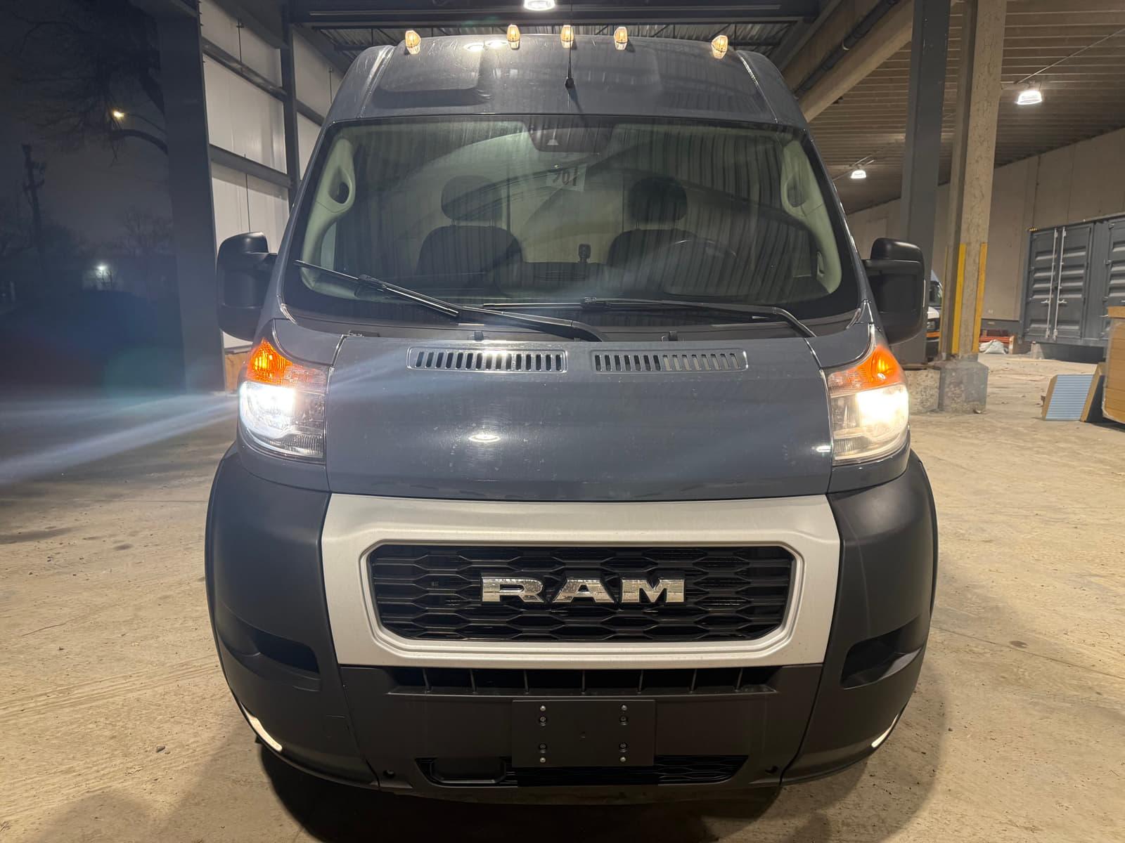 Ram ProMaster Cargo Van 2021 - Image 8