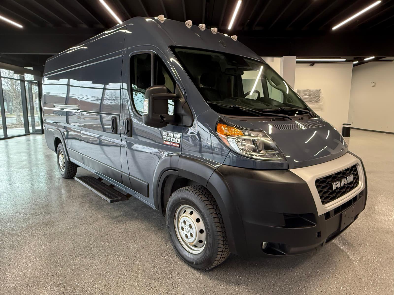 Ram ProMaster Cargo Van 2022 - Image 7