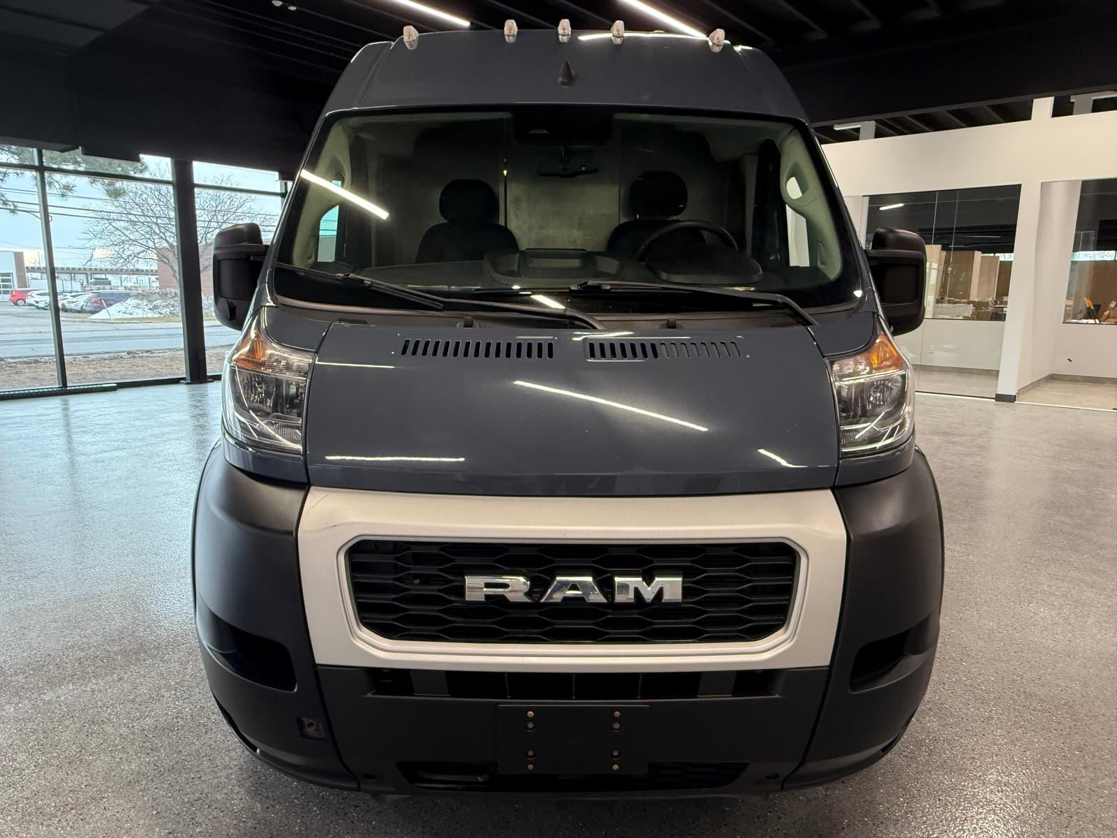 Ram ProMaster Cargo Van 2022 - Image 8