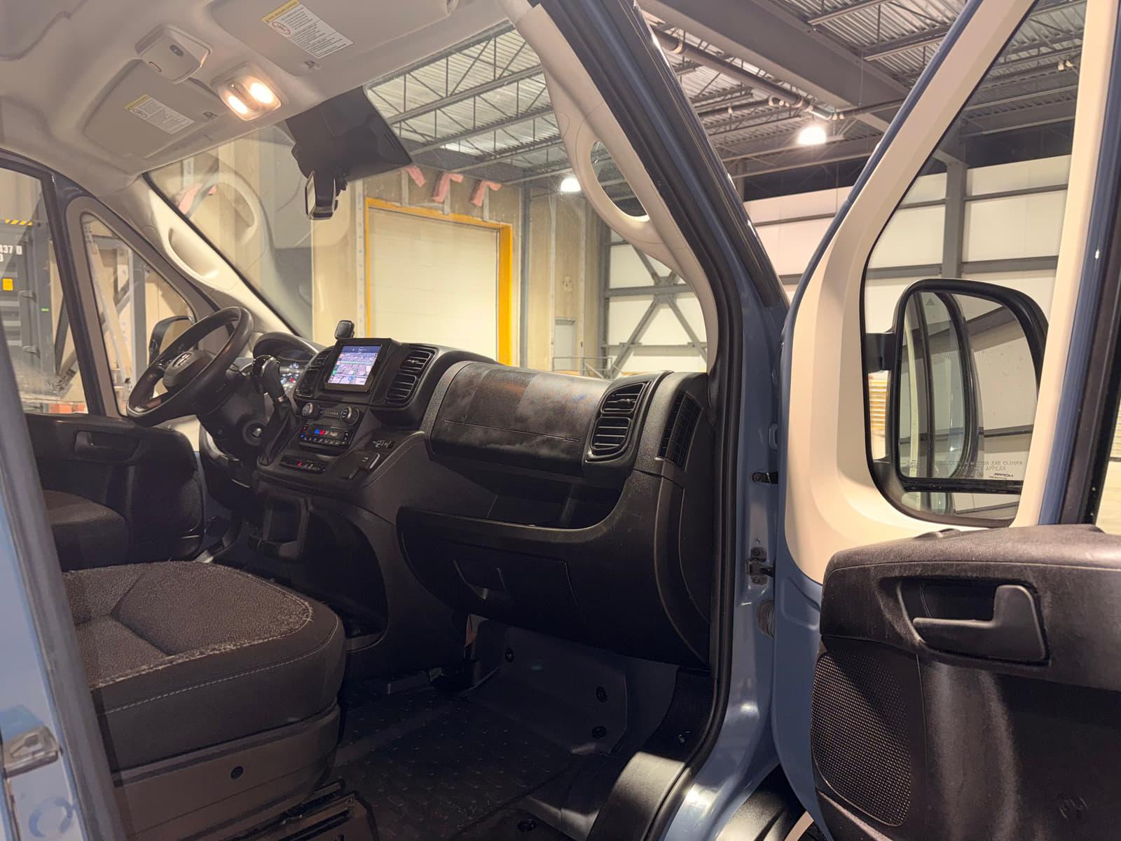 Ram ProMaster Cargo Van 2022 - Image 12