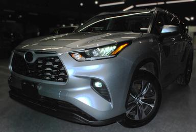 Toyota Highlander 2023 - Thumbnail 1
