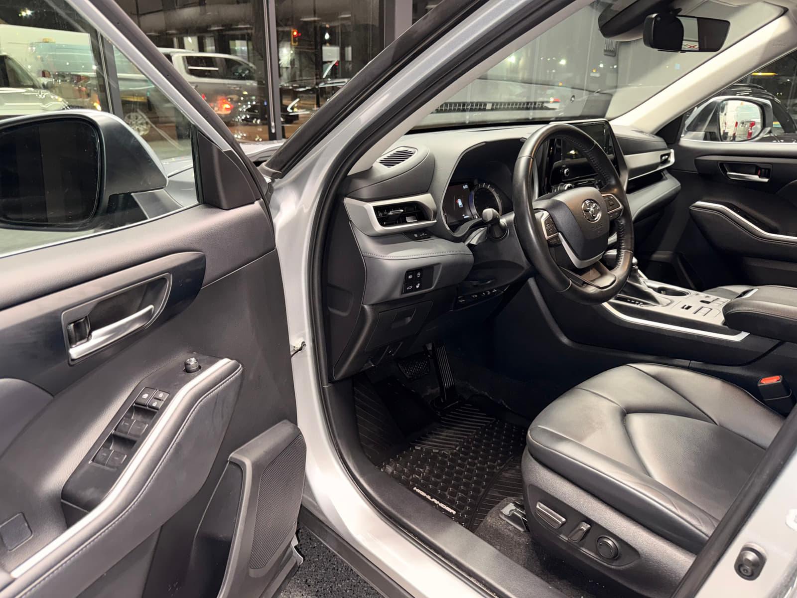 Toyota Highlander 2023 - Image 11