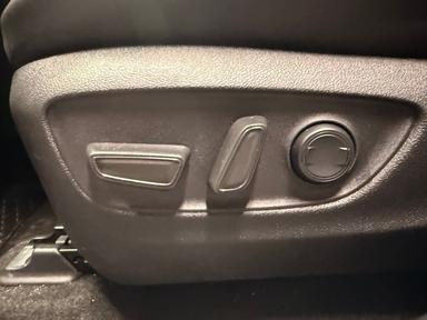 Toyota Highlander 2023 - Thumbnail 27