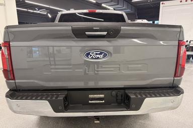 Ford F-150 2024 - Thumbnail 4