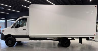 Mercedes-Benz Sprinter Cab Chassis 2024 - Thumbnail 2