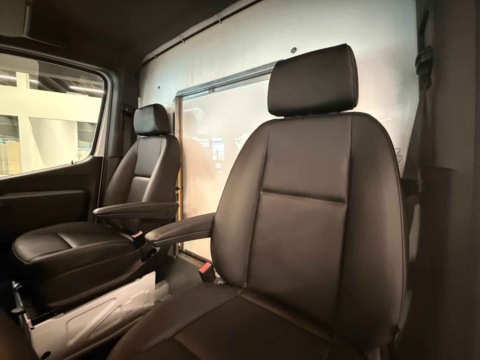 Mercedes-Benz Sprinter Cab Chassis 2024 - Image 24