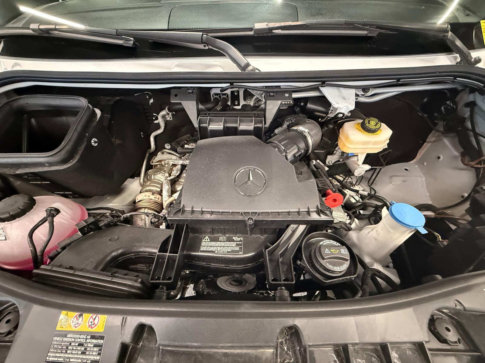 Mercedes-Benz Sprinter Cab Chassis 2024 - Image 25