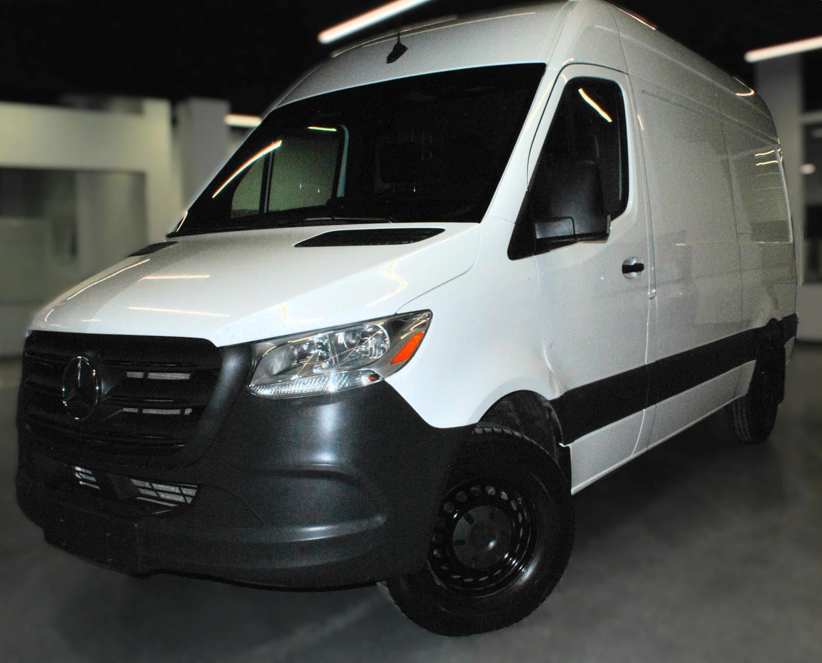 Mercedes-Benz Sprinter Cargo Van 2024 - Image 1