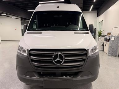 Mercedes-Benz Sprinter Cargo Van 2024 - Thumbnail 8