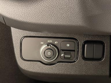 Mercedes-Benz Sprinter Cargo Van 2024 - Thumbnail 16