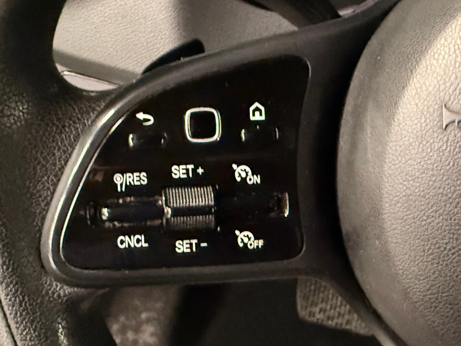 Mercedes-Benz Sprinter Cargo Van 2024 - Image 17