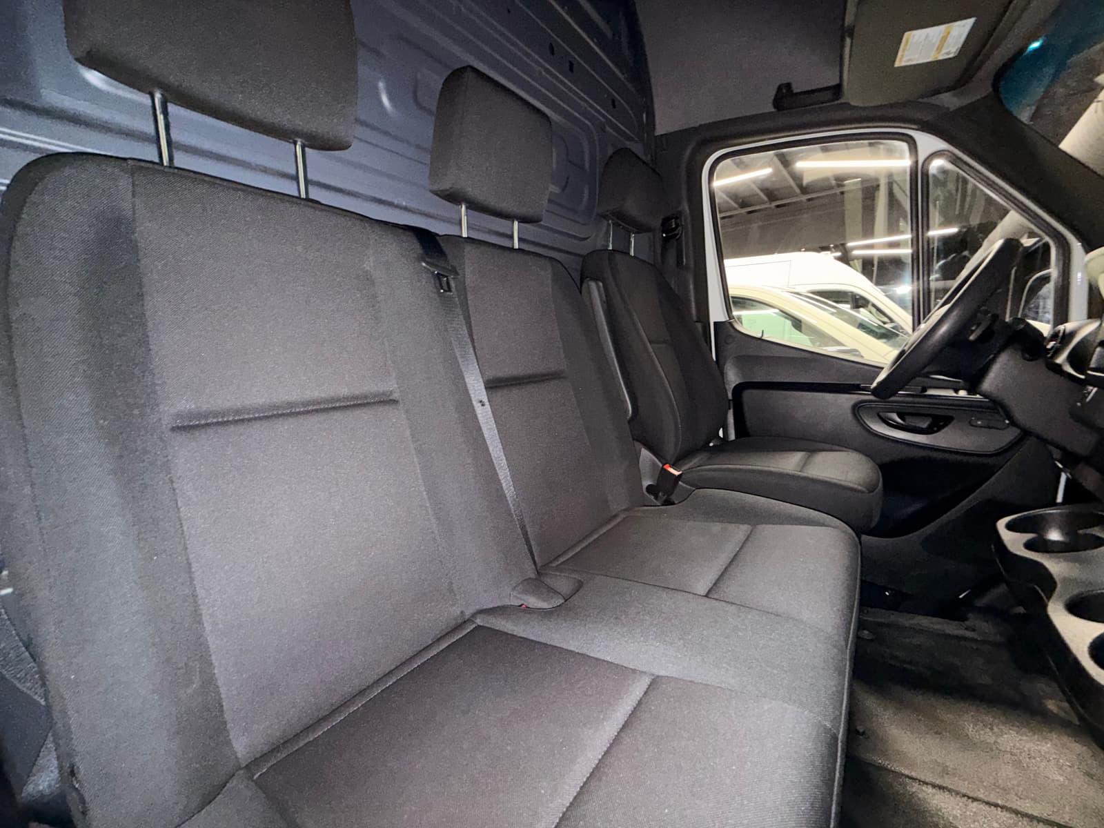 Mercedes-Benz Sprinter Cargo Van 2024 - Image 24