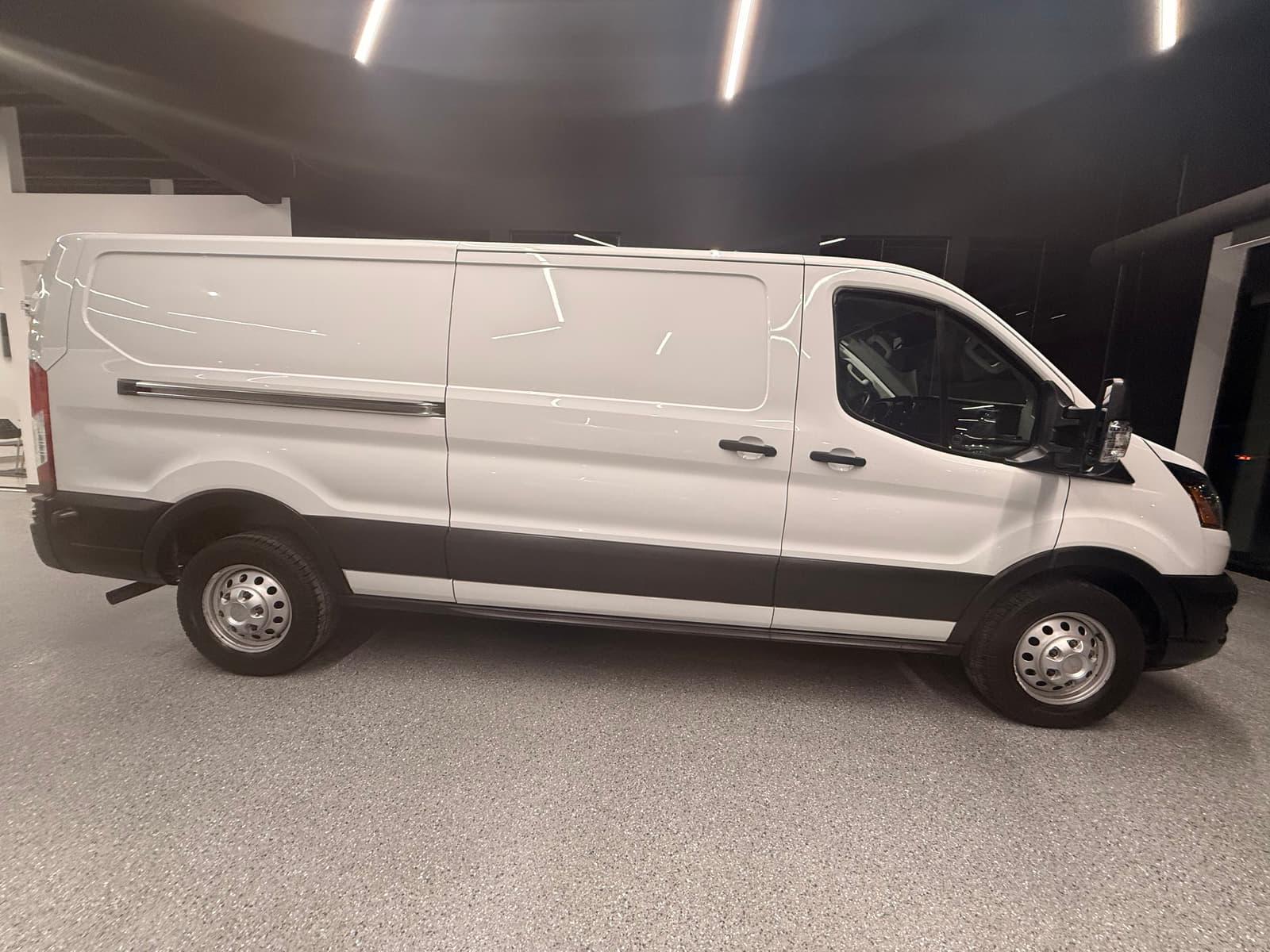 Ford Transit Cargo Van 2020 - Image 6